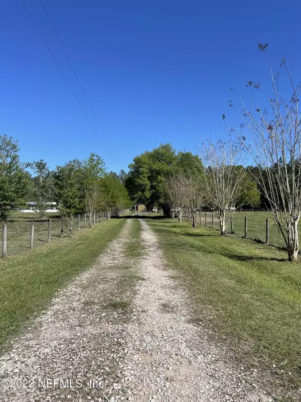 Glen St. Mary, FL 32040,6423 CR 229 S