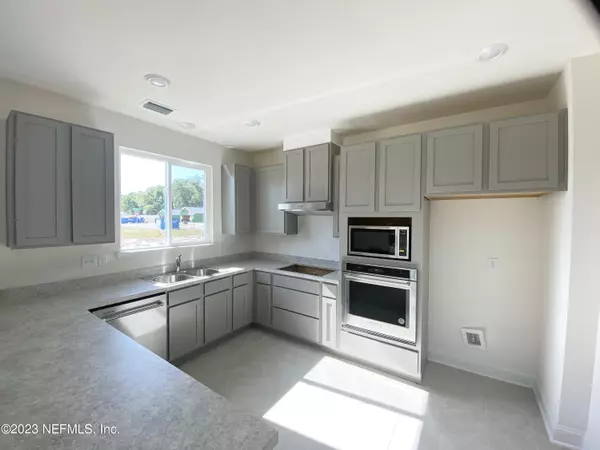 St. Johns, FL 32259,188 PEACE RIVER RD