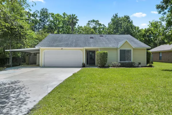 266 FLEMING FOREST LN, Fleming Island, FL 32003