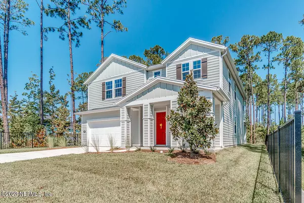 Green Cove Springs, FL 32043,2695 WINDSOR LAKES WAY