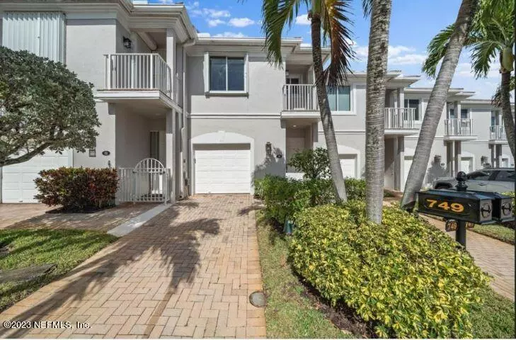 Jupiter, FL 33408,749 SEAVIEW DR