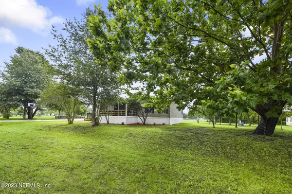 Callahan, FL 32011,35018 DUCKPOND CT