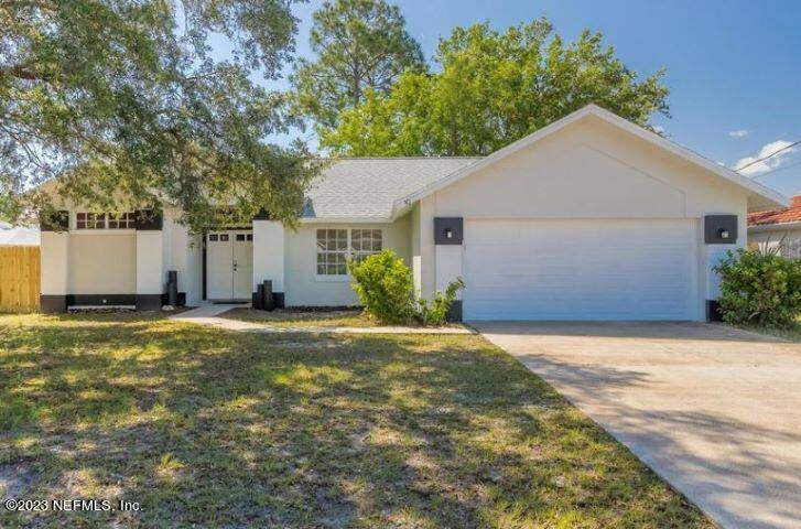 30 WHITTIER LN, Palm Coast, FL 32164