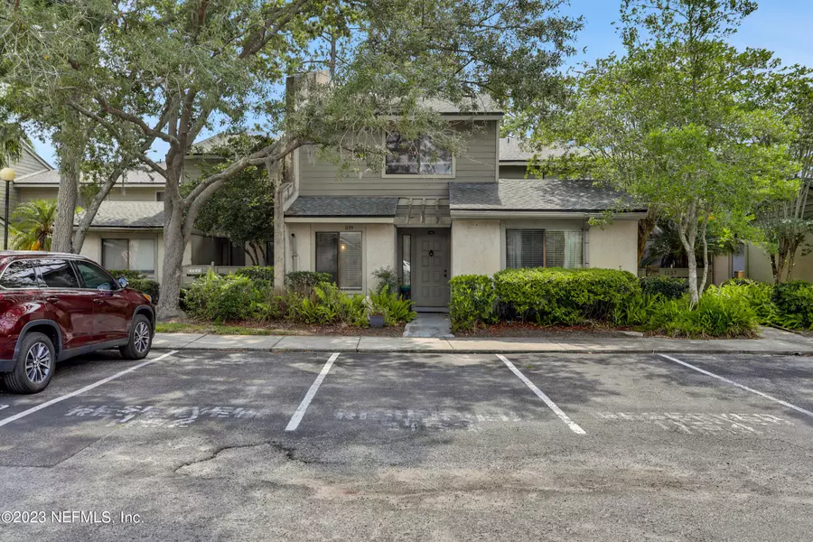 7701 BAYMEADOWS CIR W #1155, Jacksonville, FL 32256