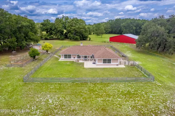 24310 NE 35 AVE, Melrose, FL 32666