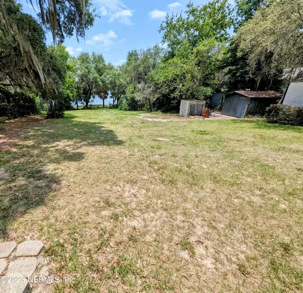 Keystone Heights, FL 32656,5620 SILVER SANDS CIR