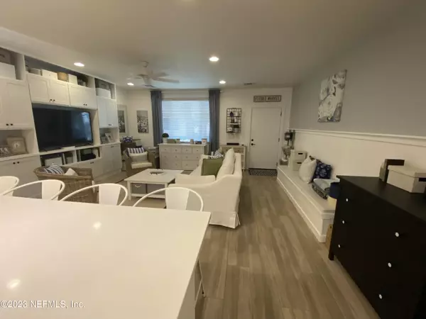 Atlantic Beach, FL 32233,1830 SEVILLA BLVD #111