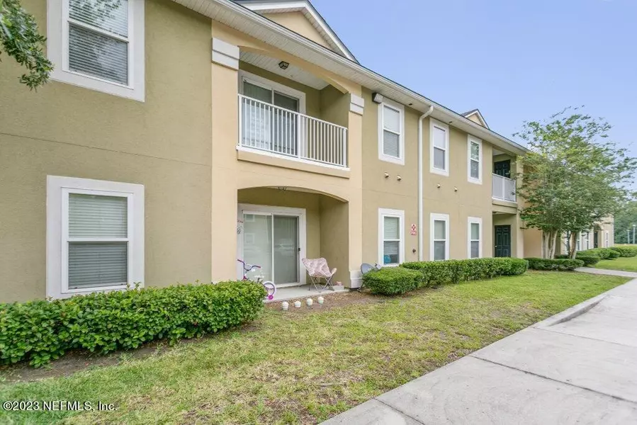 3711 KIRKPATRICK CIR #16-13, Jacksonville, FL 32210