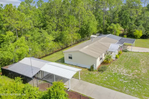 Crescent City, FL 32112,117 W JANET DR