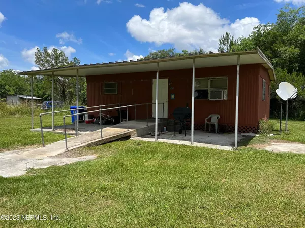 8650 WHITE TOWER RD, Hastings, FL 32145