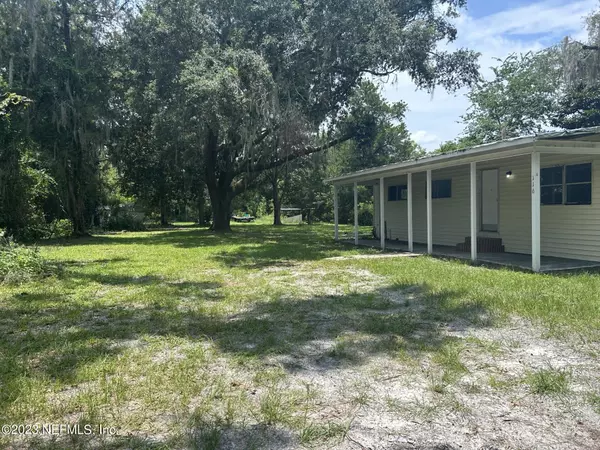 Palatka, FL 32177,116 WILKINSON LN