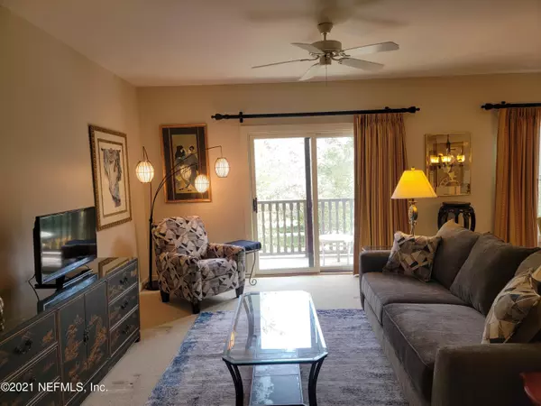 St Augustine, FL 32092,955 REGISTRY BLVD #203