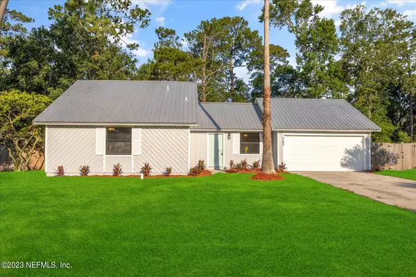 382 PEREGRINE CT, Jacksonville, FL 32225