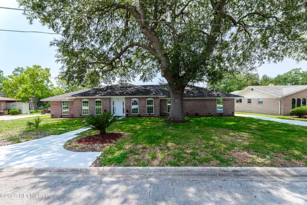 Jacksonville, FL 32256,8450 ALLERTON LN