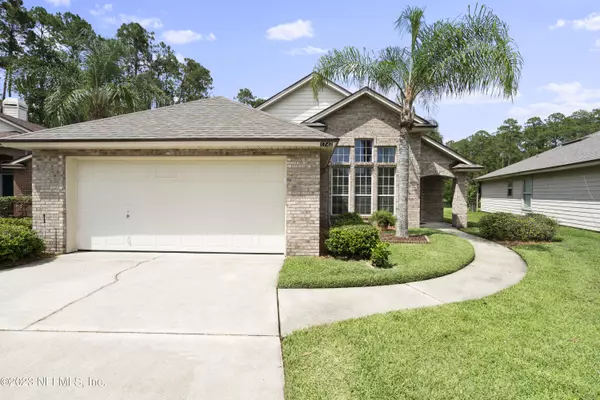 1742 RUSTLING DR, Fleming Island, FL 32003