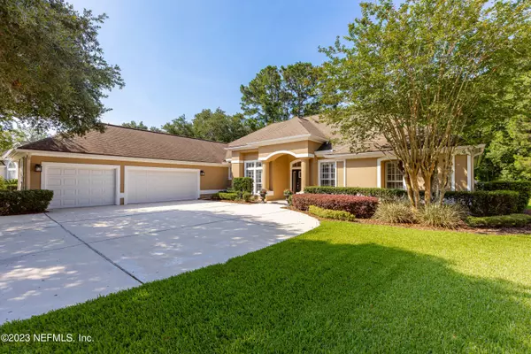 10092 VINEYARD LAKE RD E, Jacksonville, FL 32256