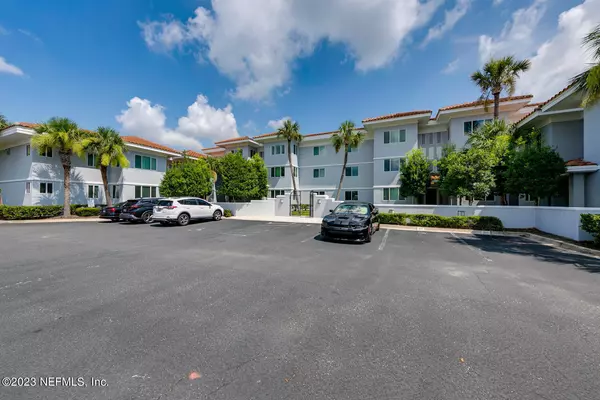 201 10TH AVE N #206N, Jacksonville Beach, FL 32250
