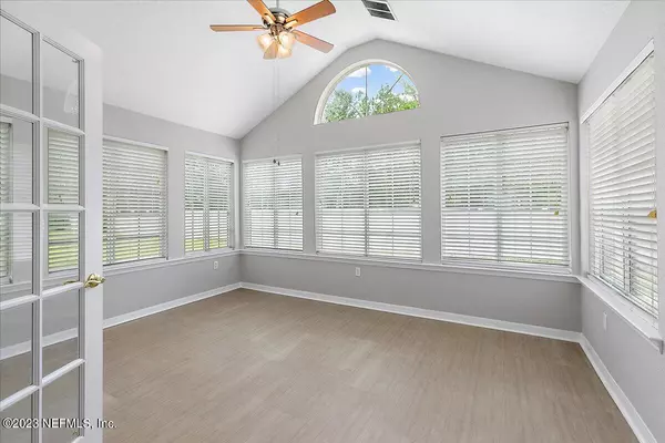 Jacksonville, FL 32257,4293 EDGEWATER CROSSING DR #4-4