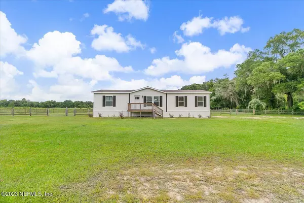 8263 NW 183RD TER, Starke, FL 32091