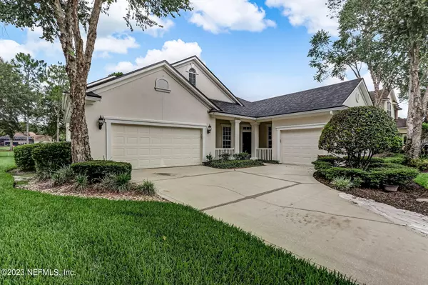 1079 GREEN PINE CIR, Orange Park, FL 32065