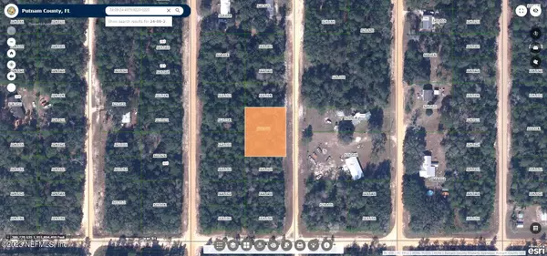 Interlachen, FL 32148,000 NORMAN AVE