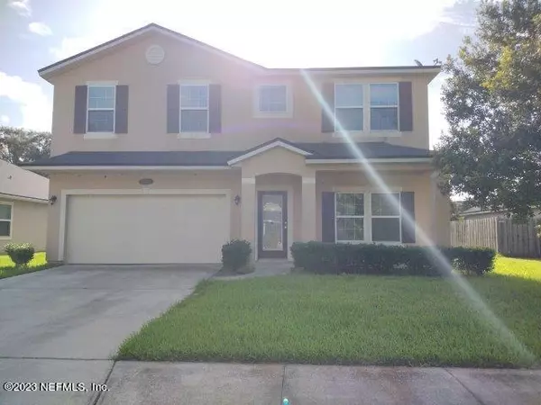 15785 CANOE CREEK DR, Jacksonville, FL 32218