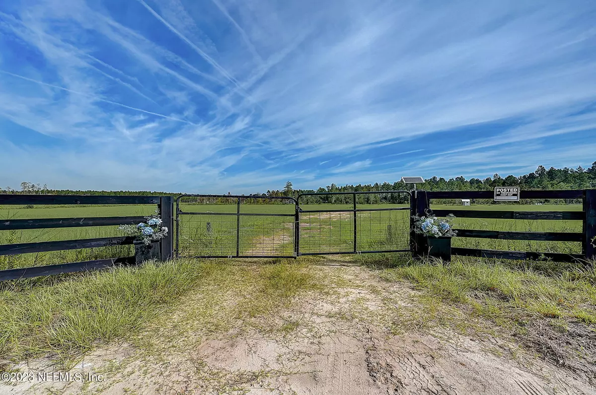 Hilliard, FL 32046,36081 PRATT SIDING RD