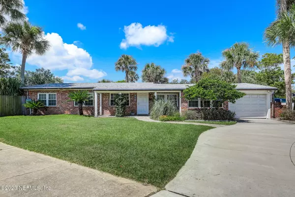 405 DAVIS ST, Neptune Beach, FL 32266