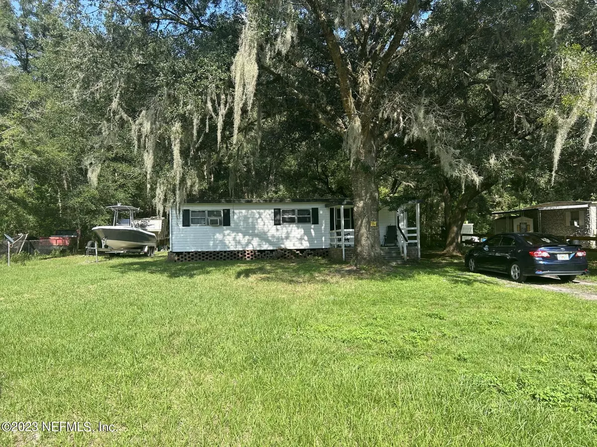 Palatka, FL 32177,114 PARK CIR