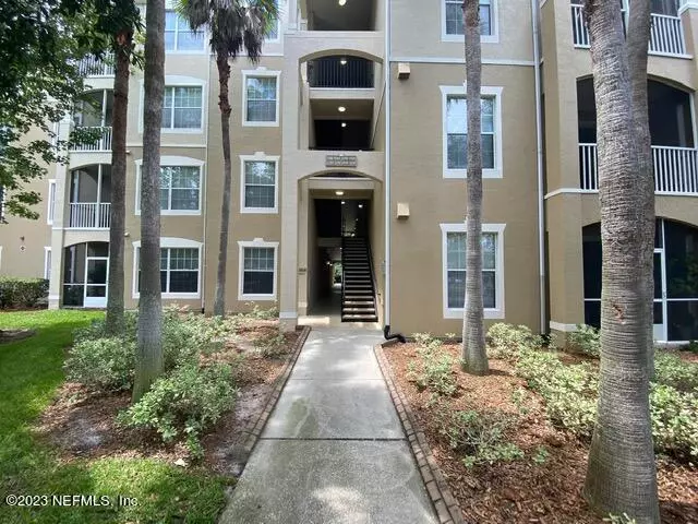 Jacksonville, FL 32256,7801 POINT MEADOWS DR #1208