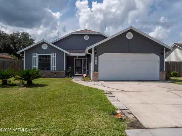 598 ROBERT LIVINGSTON ST, Orange Park, FL 32073