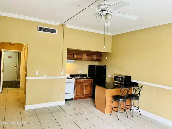 311 W ASHLEY ST #211, Jacksonville, FL 32202