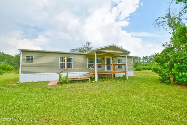 112 LITTLE PERRY LN, Hollister, FL 32147