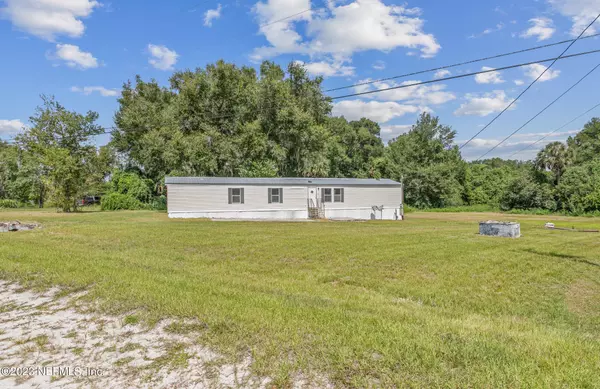 Satsuma, FL 32189,122 BARTER DR