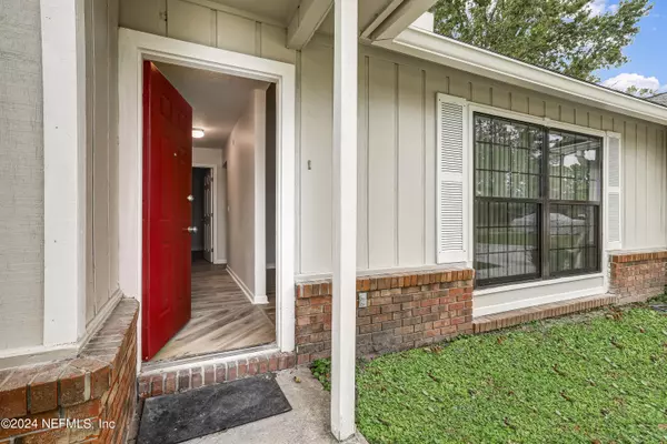 Jacksonville, FL 32218,846 CHALMET LN