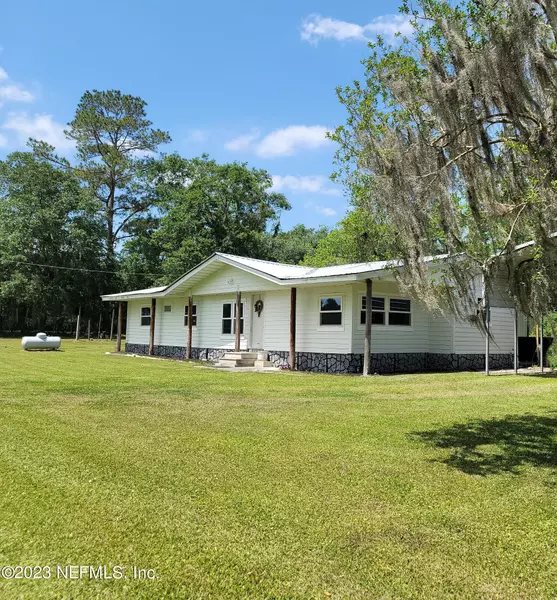 1702 NW 177TH AVE, Gainesville, FL 32609