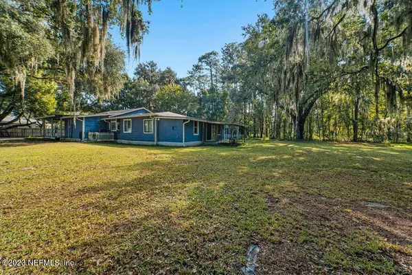 Fleming Island, FL 32003,726 HIBERNIA RD