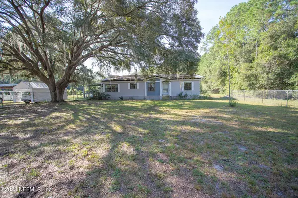 Interlachen, FL 32148,879 COUNTY ROAD 310