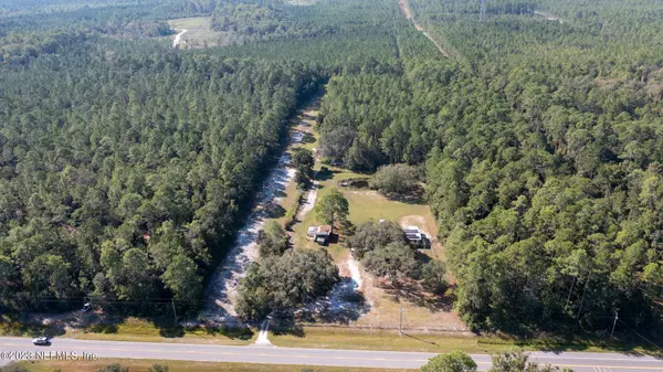 879 COUNTY ROAD 310, Interlachen, FL 32148