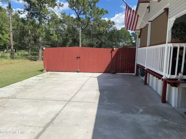 Jacksonville, FL 32222,6225 CONNIE JEAN RD