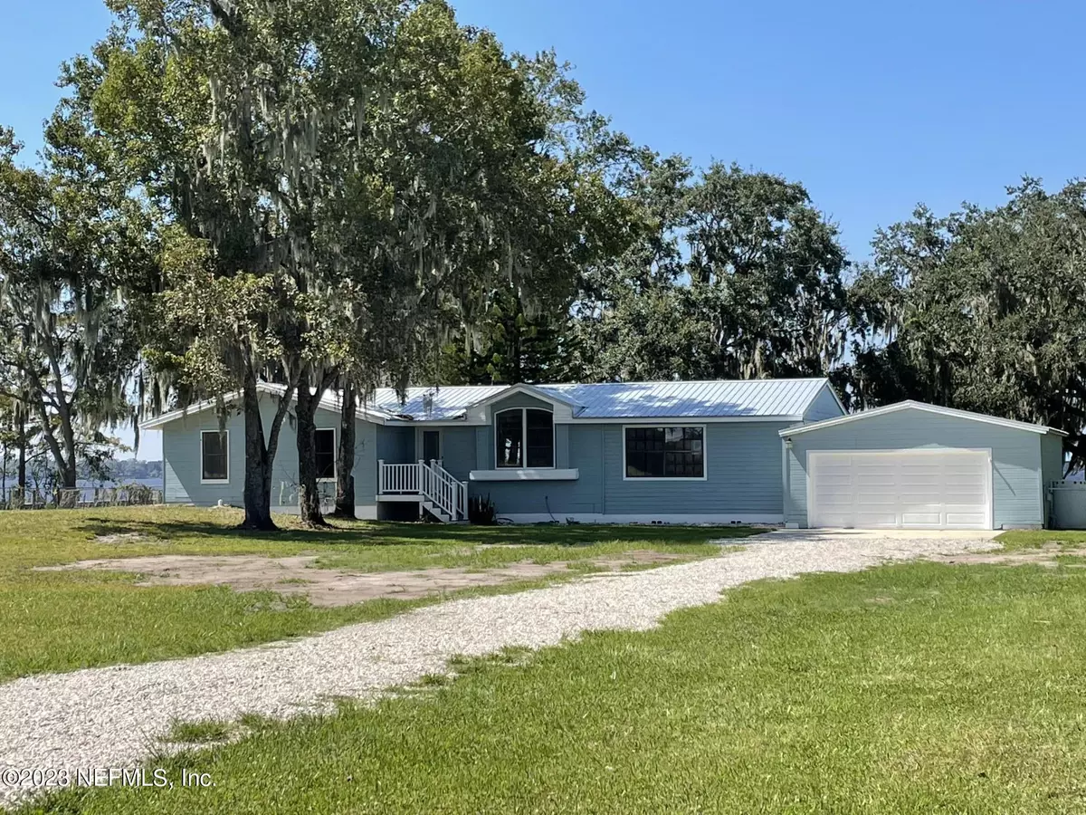 East Palatka, FL 32131,137 MAYS COVE RD