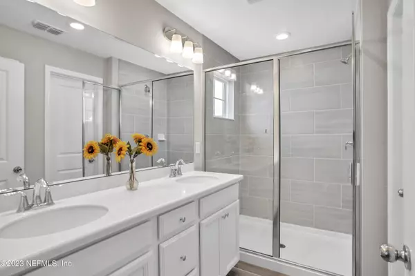 St Augustine, FL 32092,200 LONGTAIL DR