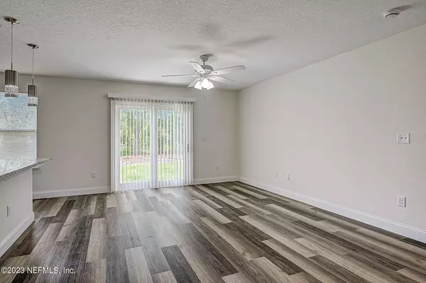 Jacksonville, FL 32244,5405 MORET DR E