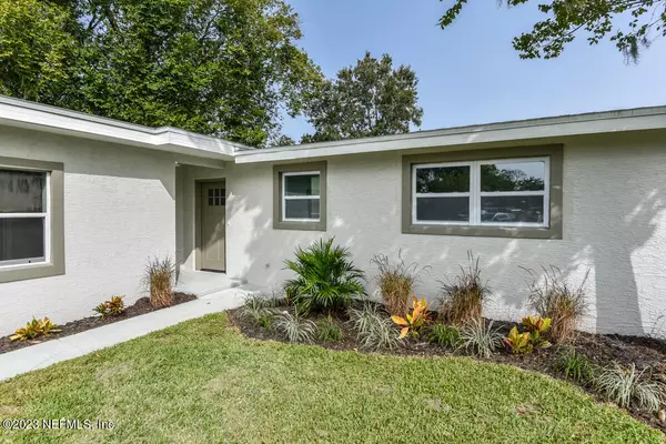 Holly Hill, FL 32117,8 RONNIE CIR