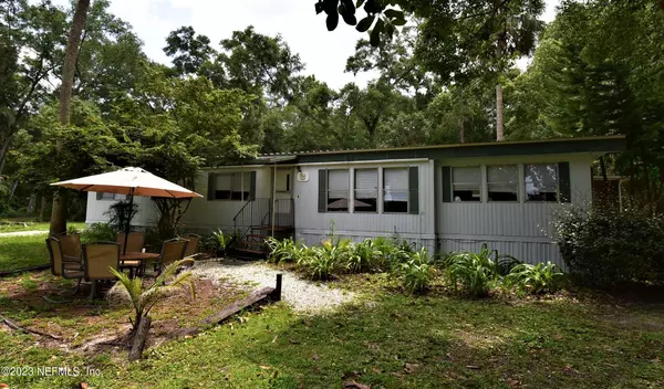 Satsuma, FL 32189,144 NORTONS FISH CAMP RD #1