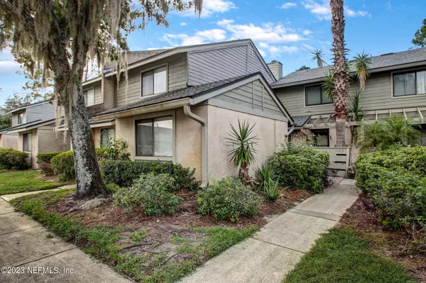 7701 BAYMEADOWS CIR W #1165, Jacksonville, FL 32256