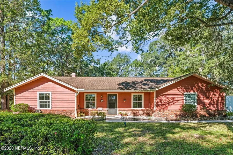 2882 HENLEY RD, Green Cove Springs, FL 32043