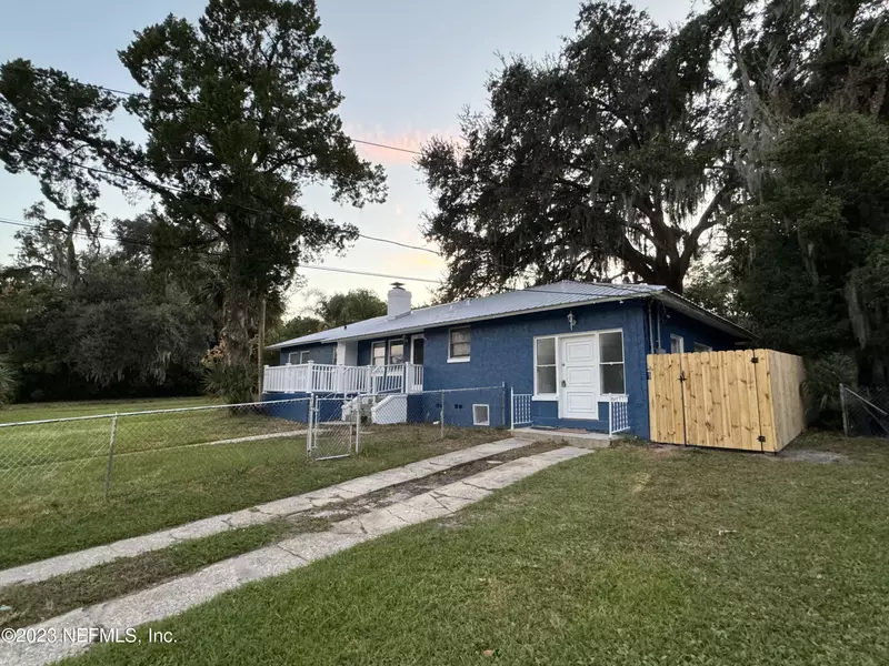 322 S 17TH ST, Palatka, FL 32177