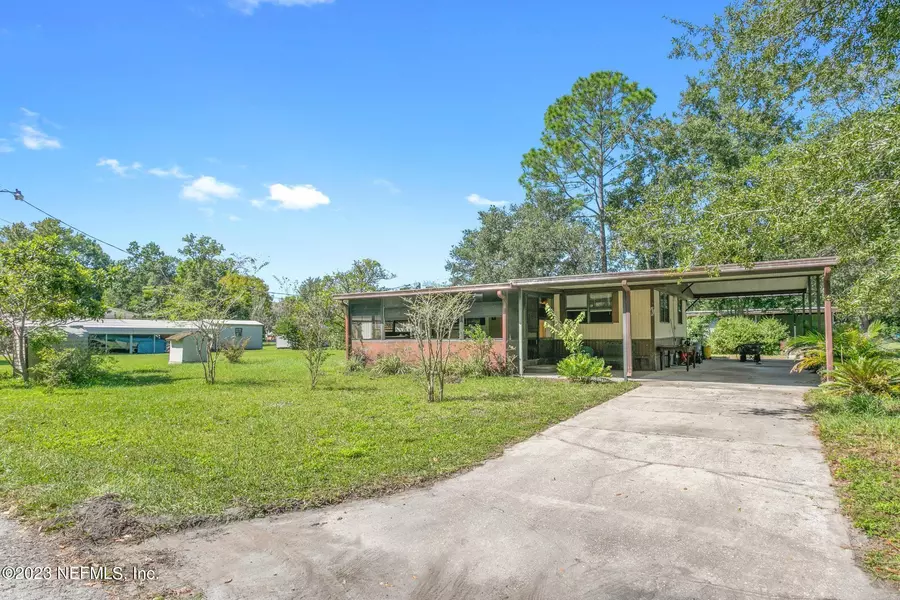 225 PINE TREE TRL, Crescent City, FL 32112