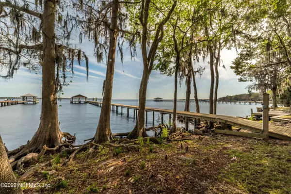 Fleming Island, FL 32003,662 FREDERIC DR